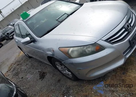 2012 Honda Accord 2.4 Se z USA, uszkodzony, nr VIN 1HGCP2F69CA023339